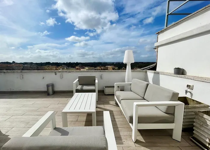 Penthouse With View Of Rome