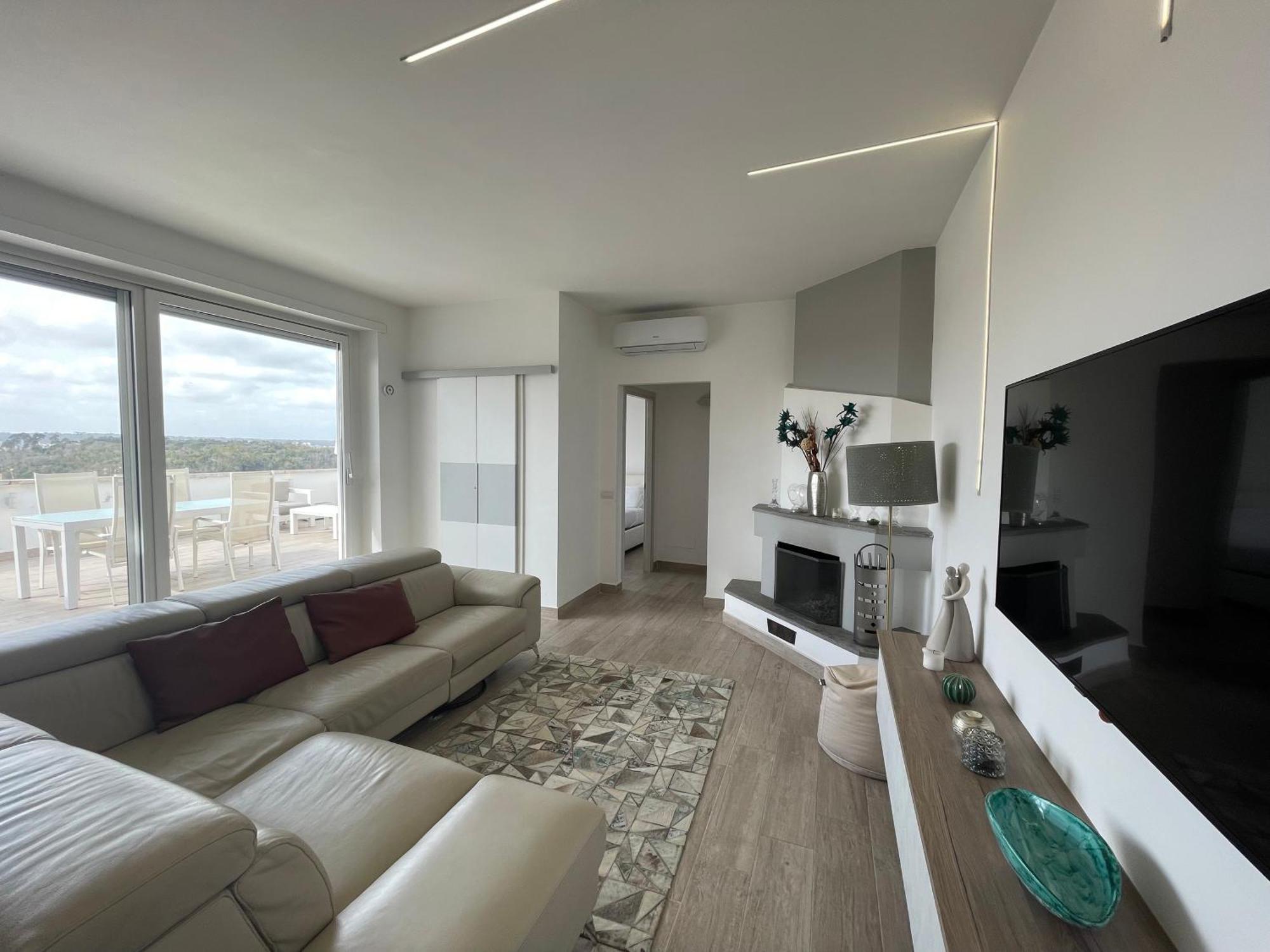 Apartment Penthouse With View Of Rom