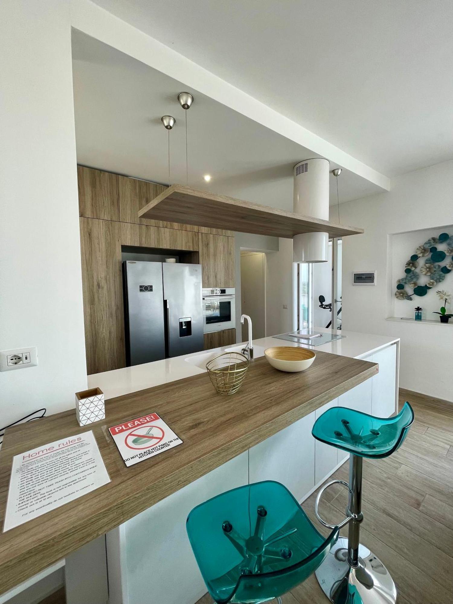 Penthouse With View Of Apartment Rom