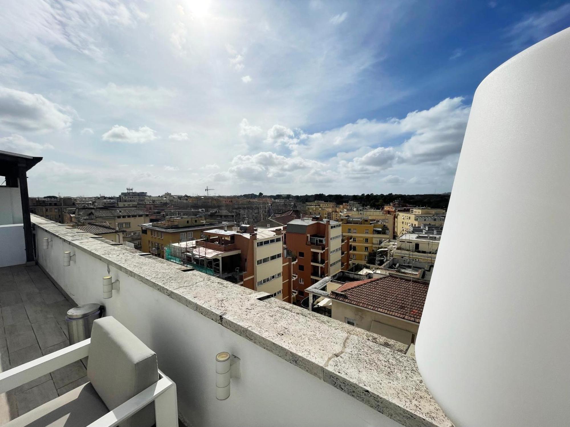 Penthouse With View Of Rom
